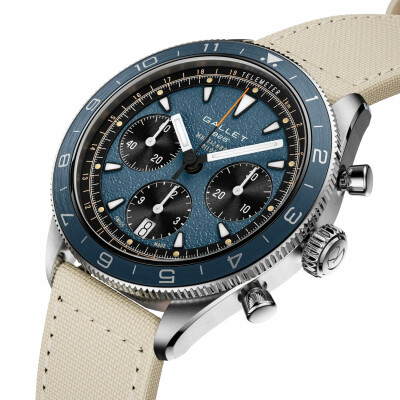 Gallet Multichron Pilot Chronograph 42 watch