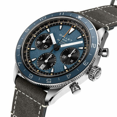Gallet Multichron Pilot Chronograph 42 watch