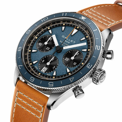Gallet Multichron Pilot Chronograph 42 watch