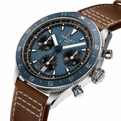Gallet Multichron Pilot Chronograph 42 watch