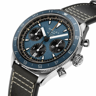 Gallet Multichron Pilot Chronograph 42 watch