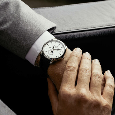 Montre Girard-Perregaux 1966 Date and Moon Phases
