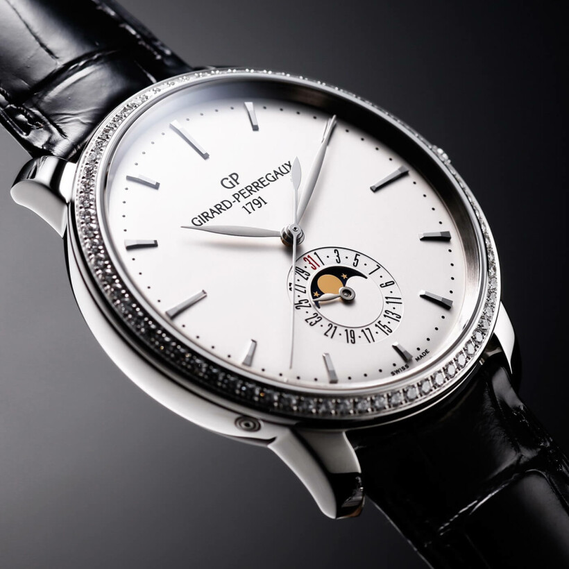 Girard-Perregaux 1966 Date and Moon Phases watch