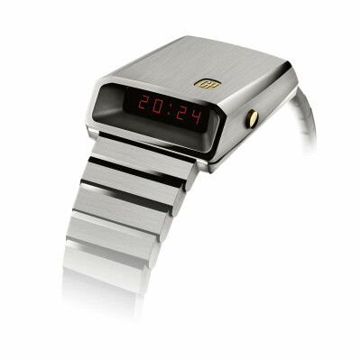 Girard-Perregaux Casquette 2.0 Titanium & Gold Limited Edition watch