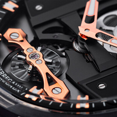Montre Girard-Perregaux Free Bridge Infinity Edition