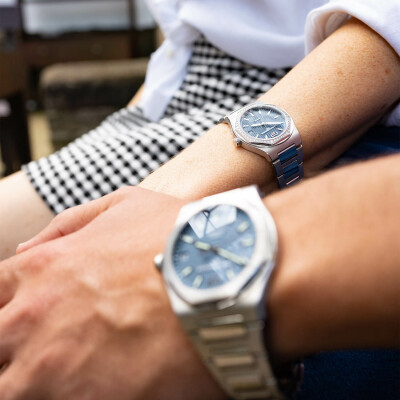 Montre Girard-Perregaux Laureato Quartz 34mm