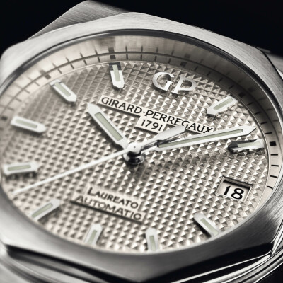 Montre Girard-Perregaux Laureato 42mm