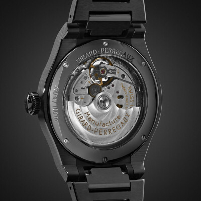 Girard-Perregaux Laureato 42mm watch