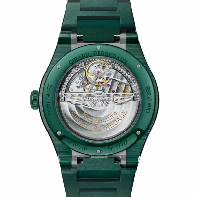 Montre Girard-Perregaux Laureato 42mm Green Ceramic Aston Martin Édition Limitée