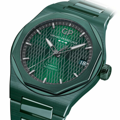 Montre Girard-Perregaux Laureato 42mm Green Ceramic Aston Martin Édition Limitée