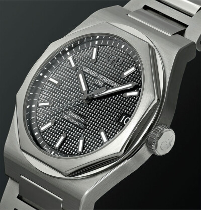 Girard-Perregaux Laureato 42mm watch