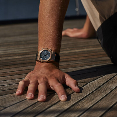 Montre Girard-Perregaux Laureato Chronograph