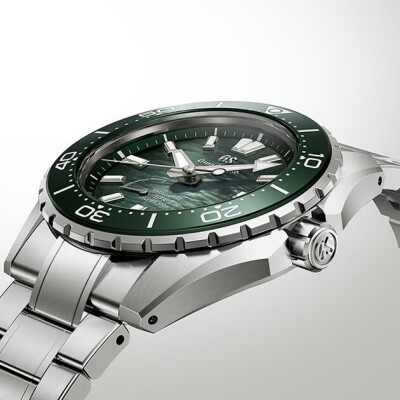 Grand Seiko Evolution 9 Spring Drive U.F.A. Ushio 300 Diver SLGB025 watch