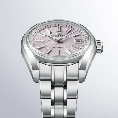 Grand Seiko Heritage Collection "Sakura-Kakushi" STGK031 watch