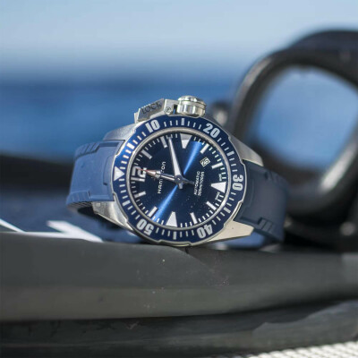Montre HAMILTON Khaki Navy Frogman Auto H77705345
