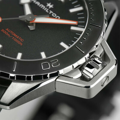 Montre HAMILTON Khaki Navy Frogman Auto H77825330