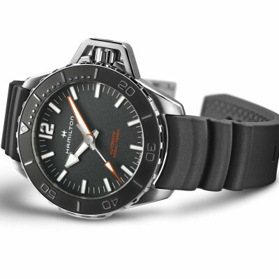 Montre Hamilton Khaki Navy Frogman Auto H77825330