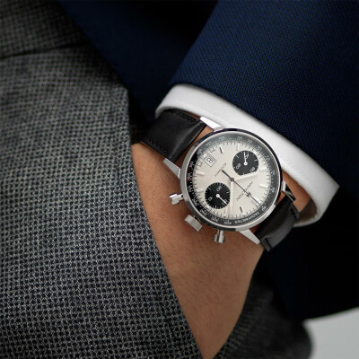 Montre Hamilton American Classic Intra-Matic Auto Chrono H38416711