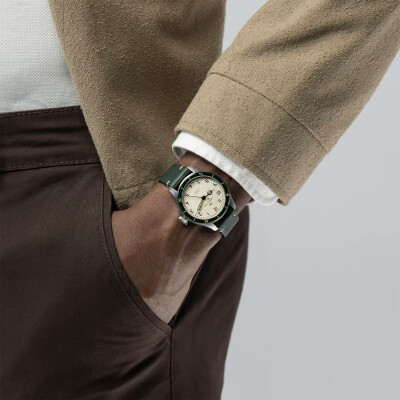 Montre HAMILTON Khaki Aviation Pilot Pioneer Automatic 38mm H76255810