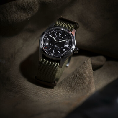 Montre HAMILTON "Call of Duty" Khaki Field Auto 38mm Édition Spéciale H70475930