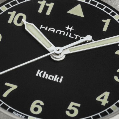 Montre HAMILTON Khaki Field Quartz 33mm H69301130