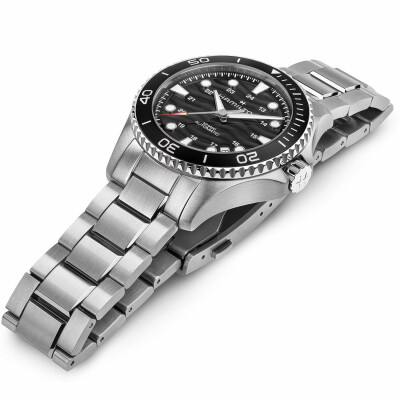 Montre HAMILTON Khaki Navy Scuba Automatic 40mm H82415130