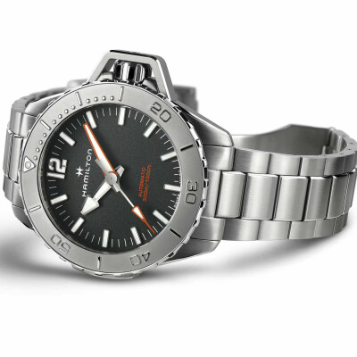Montre HAMILTON Khaki Navy Frogman Auto H77815130