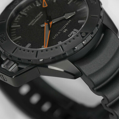 Montre Hamilton Khaki Navy Frogman Auto H77845330