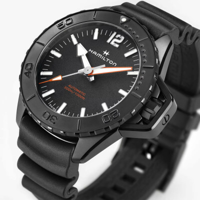 Montre HAMILTON Khaki Navy Frogman Auto H77855330