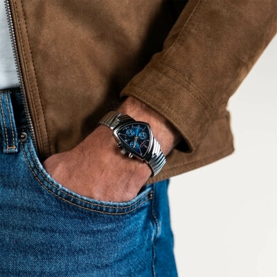 Montre HAMILTON Ventura Blue Chrono Quartz H24432141