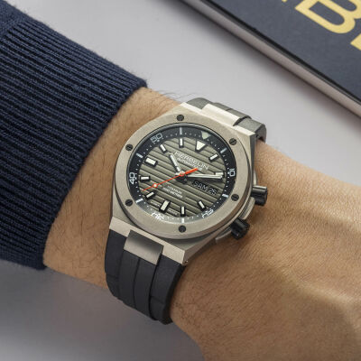 Montre HERBELIN Cap Camarat Automatique Titane Diver 1745TITICA