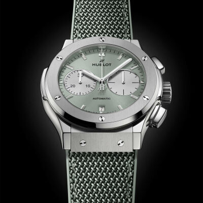Montre Hublot Classic Fusion Chronograph Titanium Sage Green 45mm