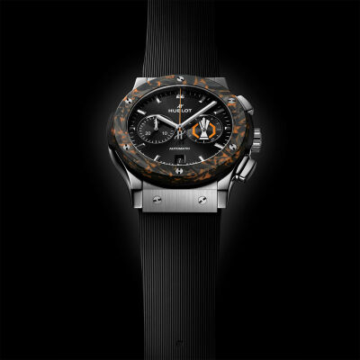Montre Hublot Classic Fusion Chronograph UEFA Europa League Titanium Carbon