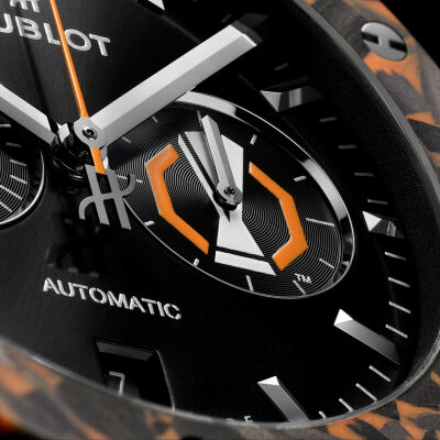 Montre Hublot Classic Fusion Chronograph UEFA Europa League Titanium Carbon