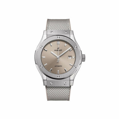 Montre Hublot Classic Fusion Titanium Essential Taupe 42mm