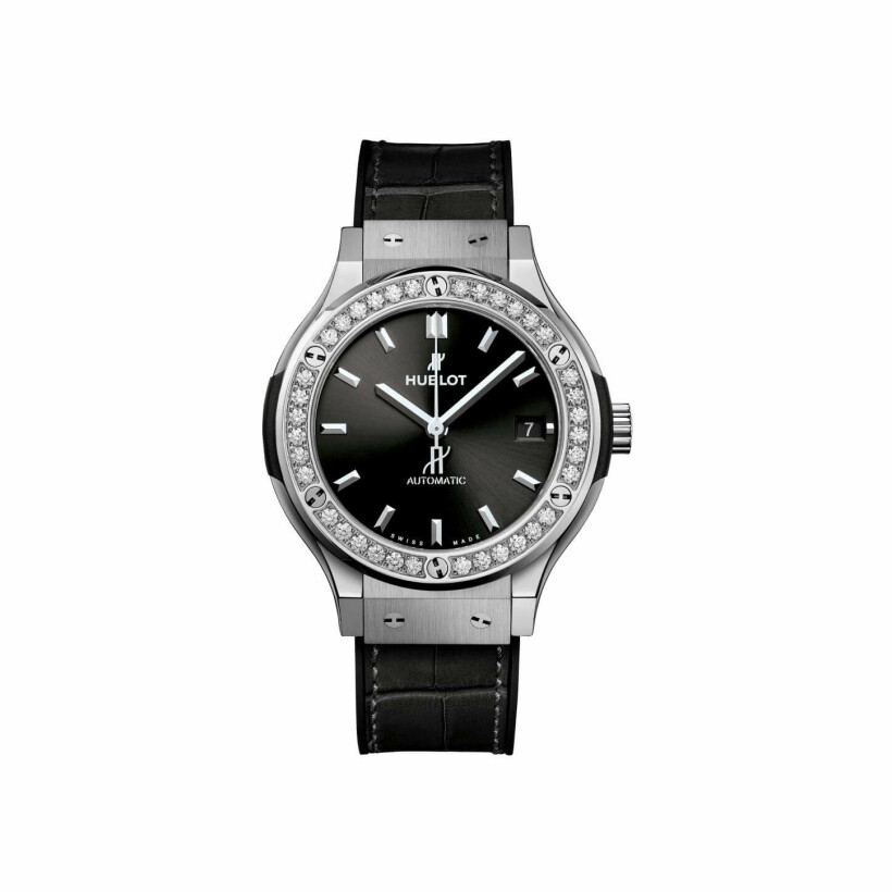 Hublot Classic Fusion Titanium Blue Diamonds 38mm watch