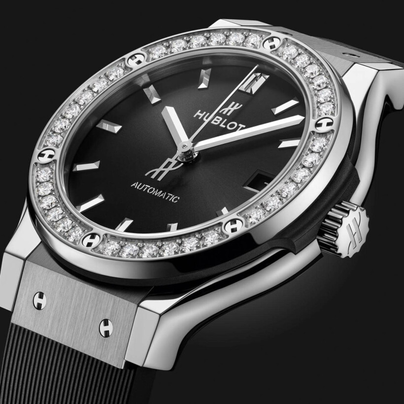 Hublot Classic Fusion Titanium Dimanten Uhr
