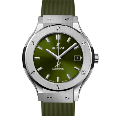 Hublot Classic Fusion Titanium Green 38mm watch