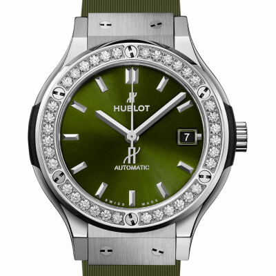 Hublot Classic Fusion Titanium Green Diamonds 38mm watch