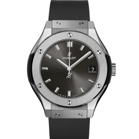 Hublot Classic Fusion Racing Grey Titanium 33mm watch