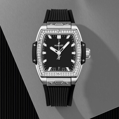 Montre Hublot Spirit of Big Bang Titanium Diamonds 39mm