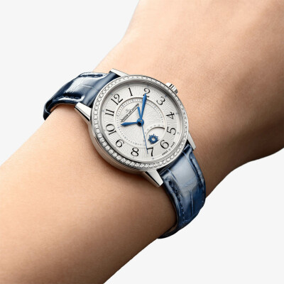 Jaeger-LeCoultre Rendez-Vous Classic Night & Day watch