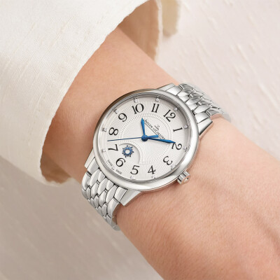 Jaeger-LeCoultre Rendez-Vous Classic Night & Day watch