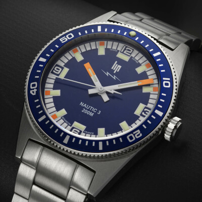 Montre Lip Nautic 3 Quartz 200M 39mm 671862