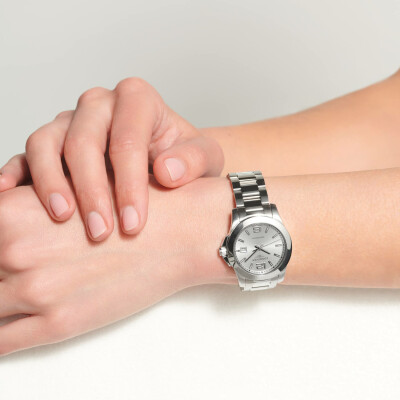 Montre Longines Conquest L3.376.4.76.6