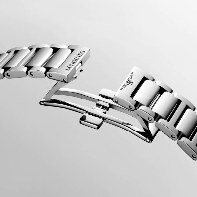 Montre Longines Conquest Quartz 41mm L3.860.4.12.6