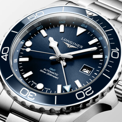 Montre Longines Hydroconquest GMT 43mm L3.890.4.96.6