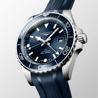 Montre Longines Hydroconquest GMT 43mm L3.890.4.96.9