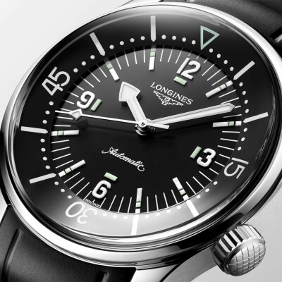 Montre Longines Legend Diver 39mm L3.764.4.50.9