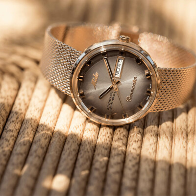 Montre Mido Commander Shade M8429.3.23.11
